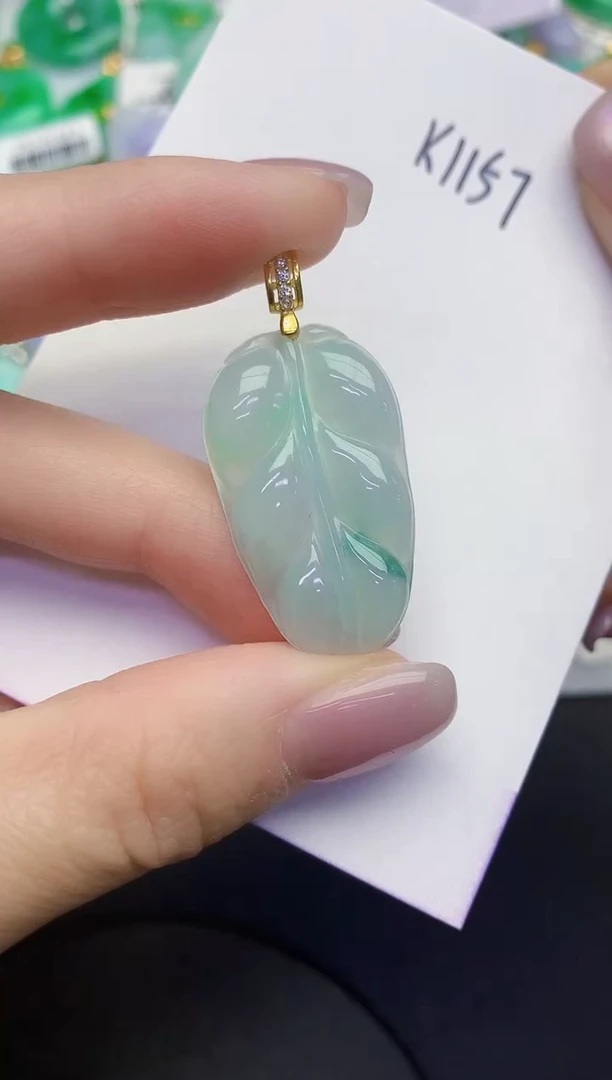 颈饰未镶嵌翡翠缅甸天然翡翠A货