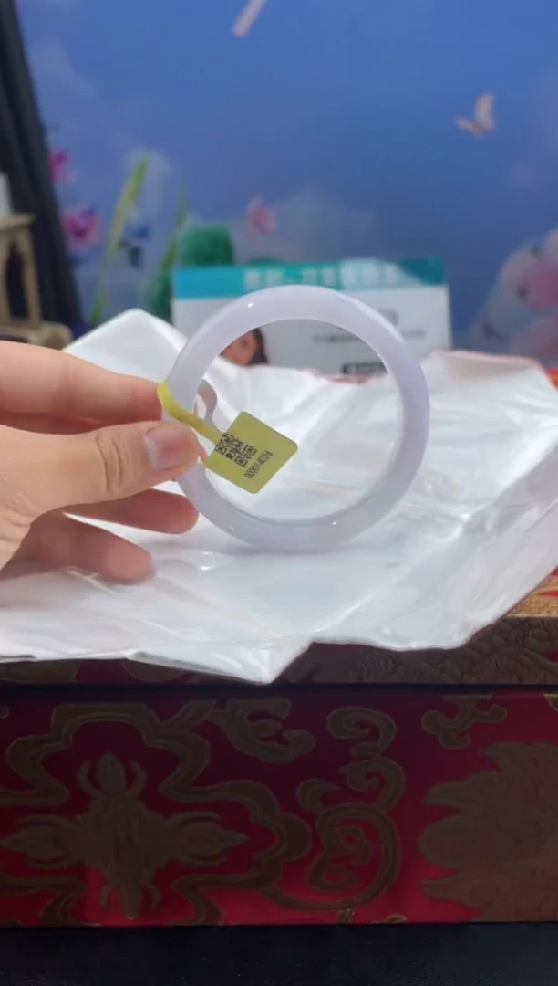 翡翠手镯未镶嵌17翡翠手镯