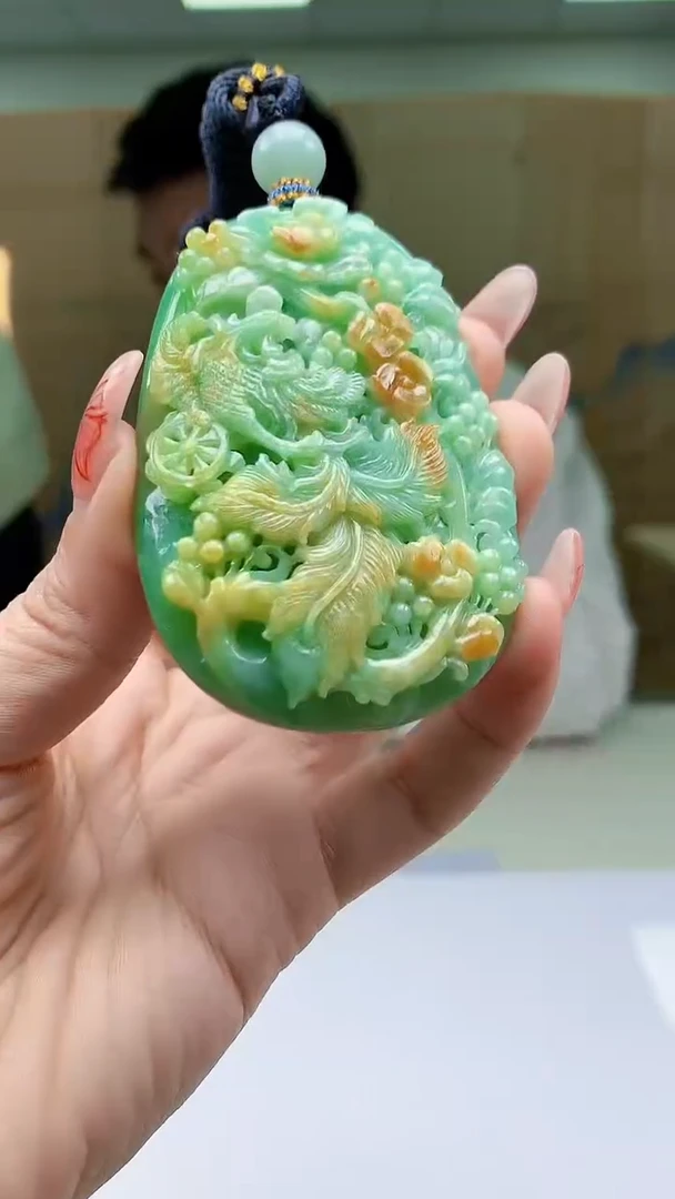 【闪购商品】定制翡翠未镶嵌5028ty-毛货挂件165