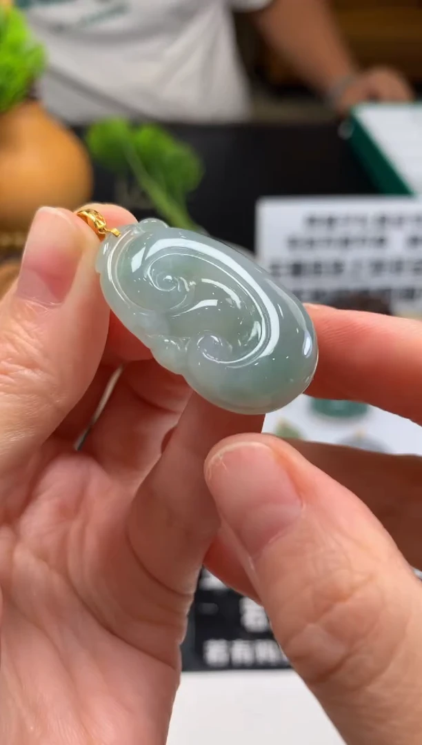 颈饰未镶嵌翡翠赟*---100131