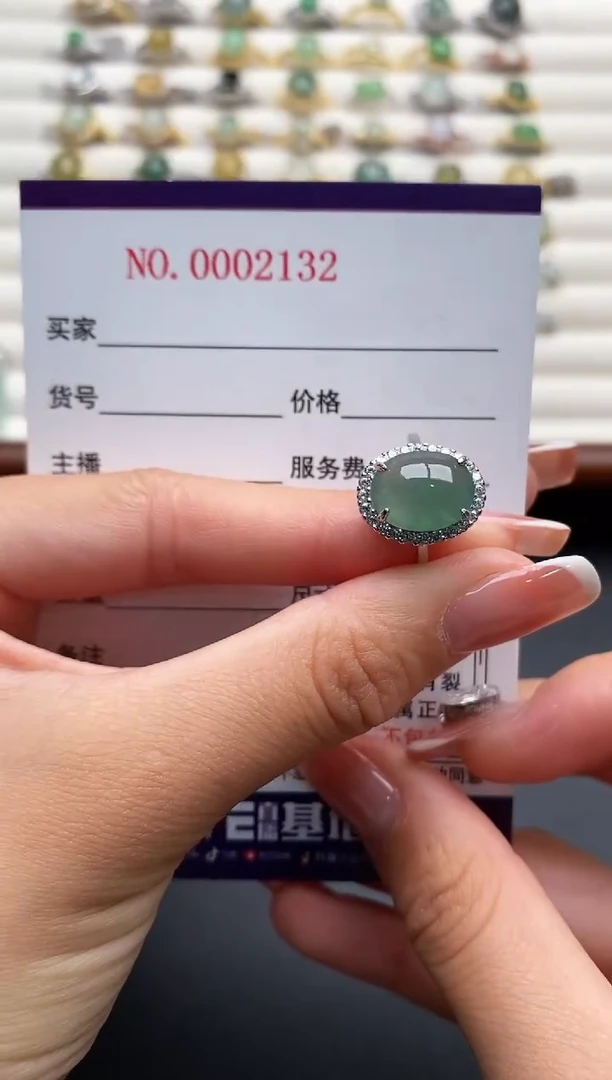 银S925镶嵌戒指翡翠444444+5