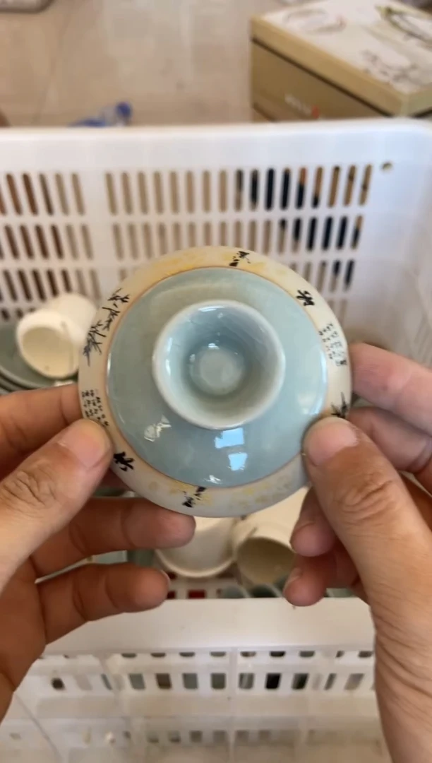 杯无运费险有瑕疵的有点脏介意勿拍