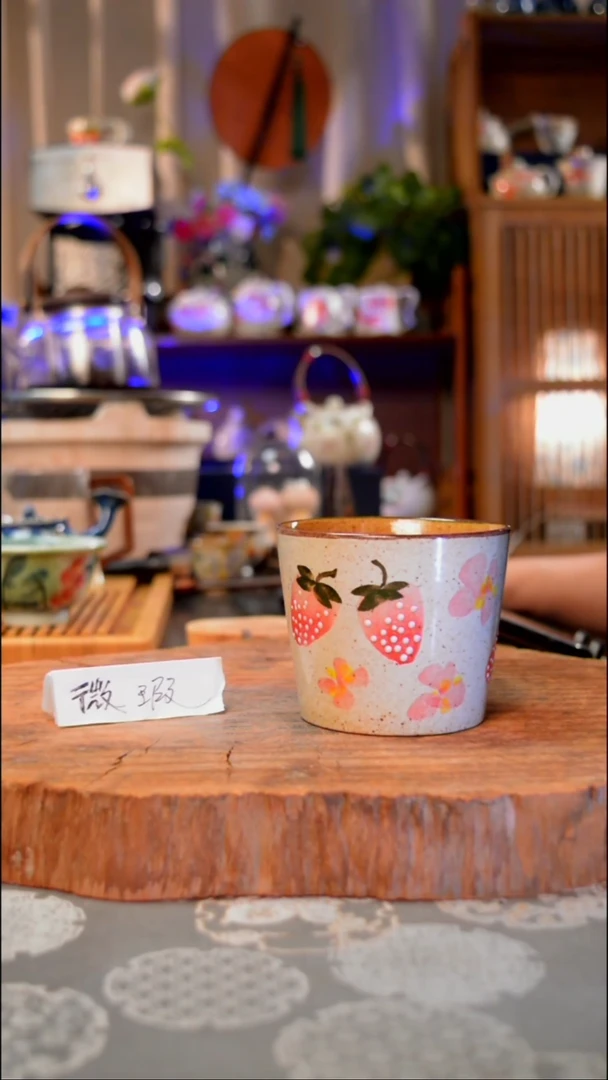 【闪购商品】杯子草莓手工手绘手工手绘