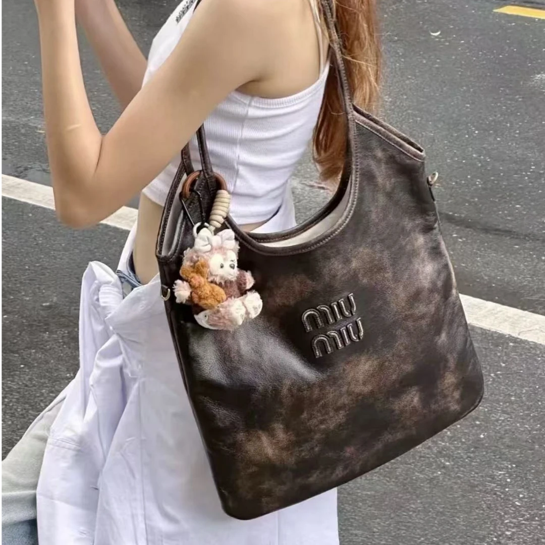 未使用 MIU MIU/缪缪 坤球奢选缪缪做旧擦色ivy单肩包