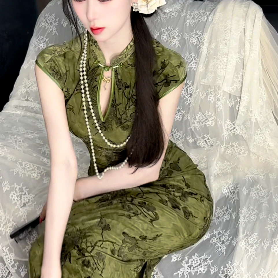 LHMknk1画报夫人原创自制显瘦植绒烧花新中式国风女士旗袍 采茶女