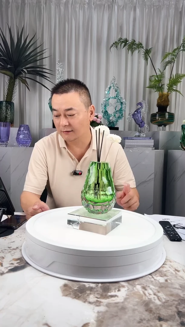 摆件琉璃水晶香薰瓶