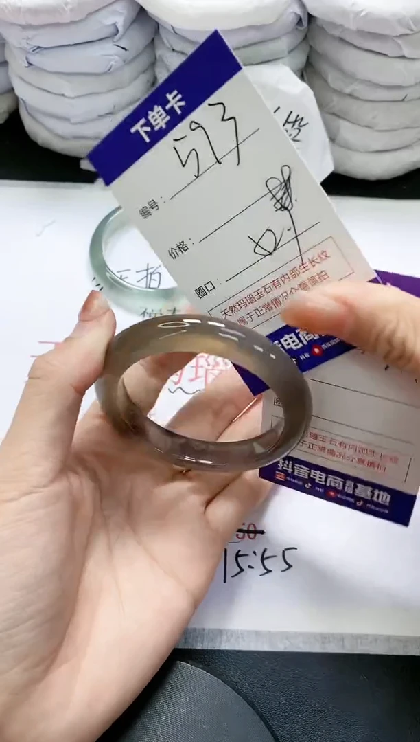 未镶嵌手镯玛瑙/玉髓593