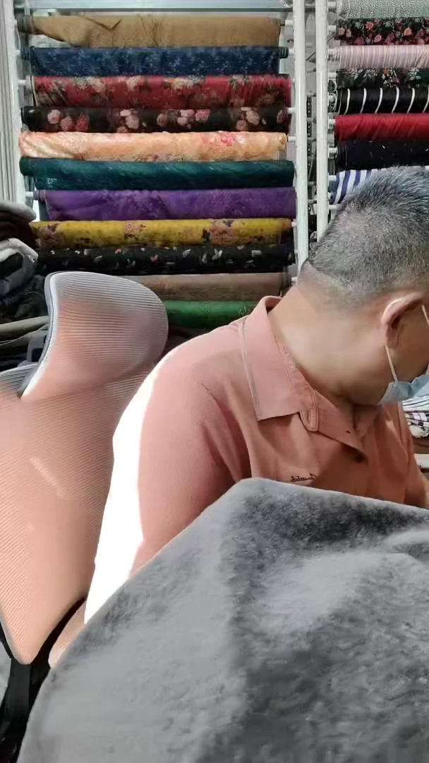 深灰色纯色雪花绒布料