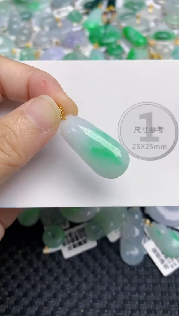 颈饰18K金镶嵌翡翠天然缅甸A货翡翠百元以上9元证书费自理
