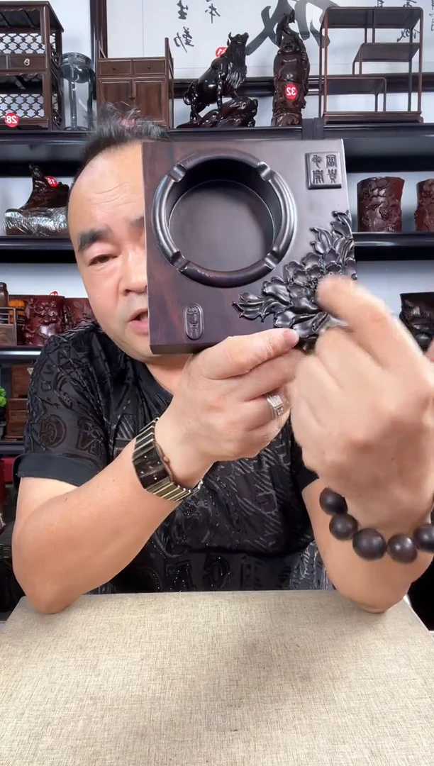 木149老李红木工艺品