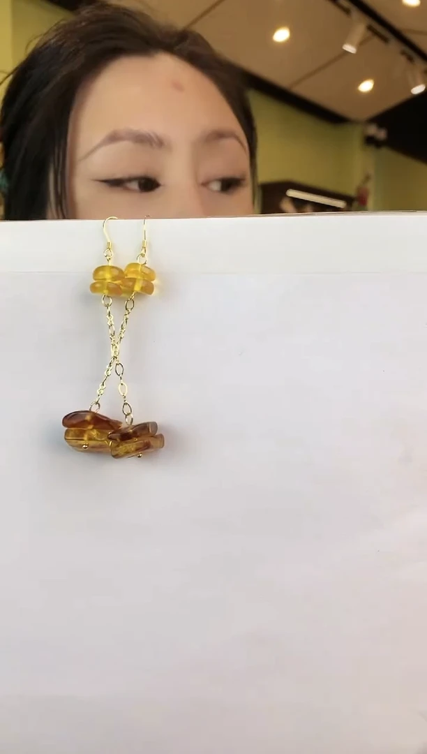 【闪购商品】琥珀耳饰银S925镶嵌银钩多样性发一