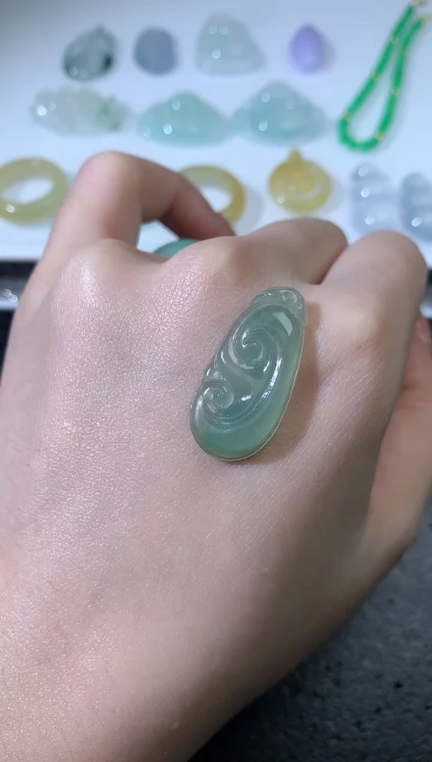 未镶嵌定制翡翠毛货