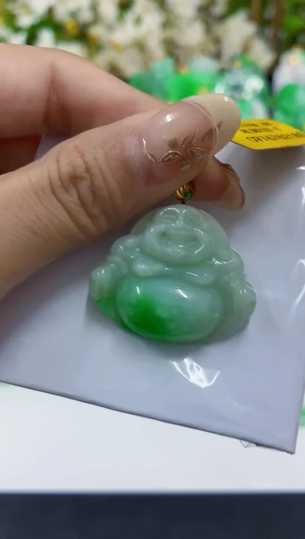 吊坠(不含链)18K金镶嵌翡翠挂件