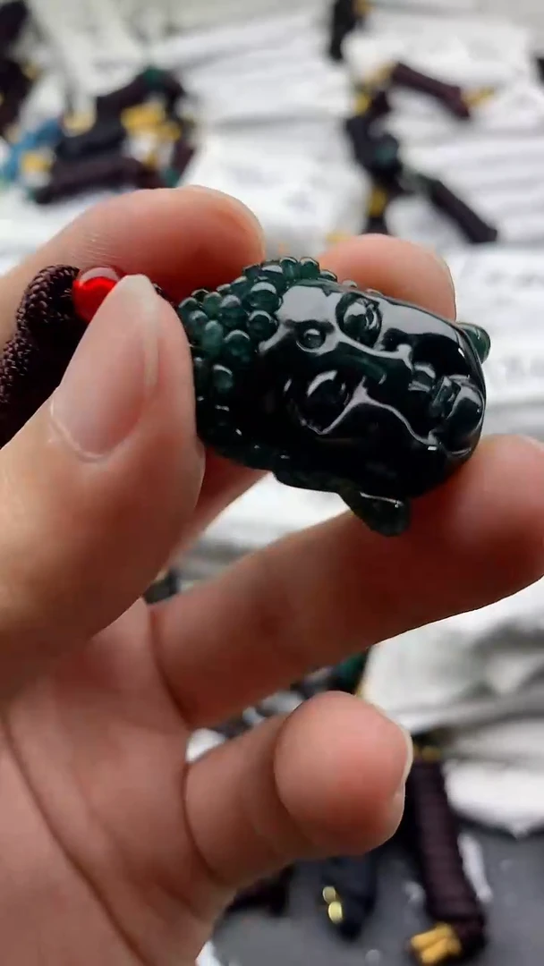【闪购商品】翡翠颈饰未镶嵌555555555555