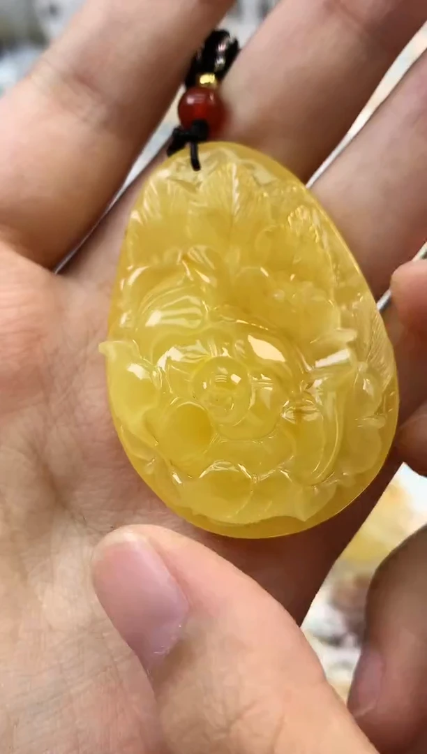 未镶嵌琥珀珠宝奇石272