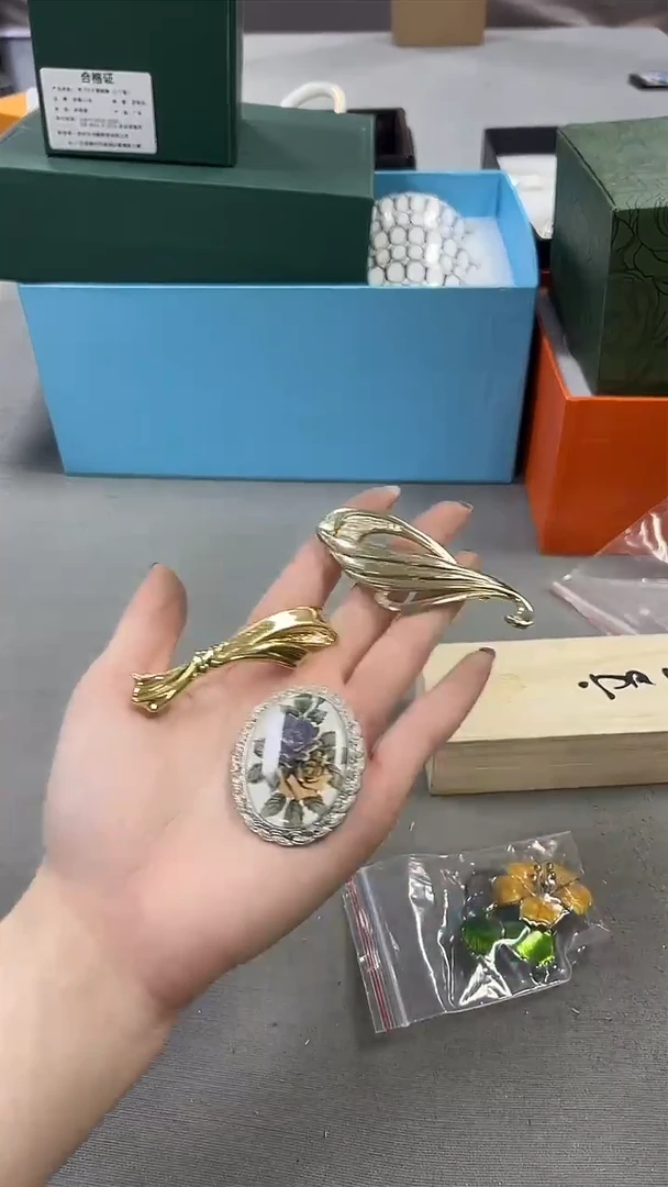 瓷片新号开播 全场放漏