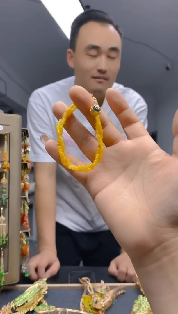 【闪购商品】翡翠耳饰合金223翡翠手链