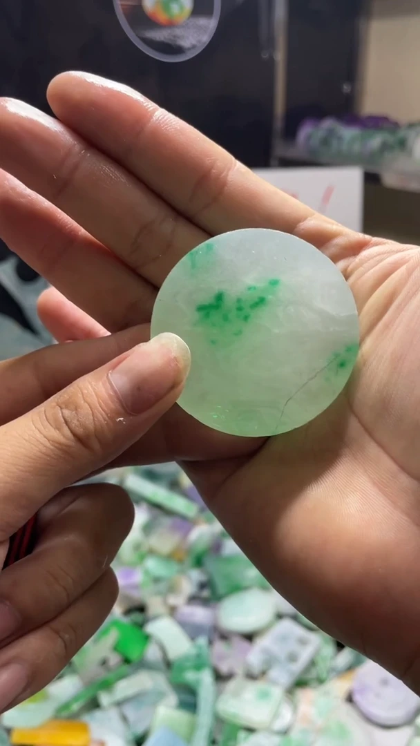 玉冰飘花镯心毛坯