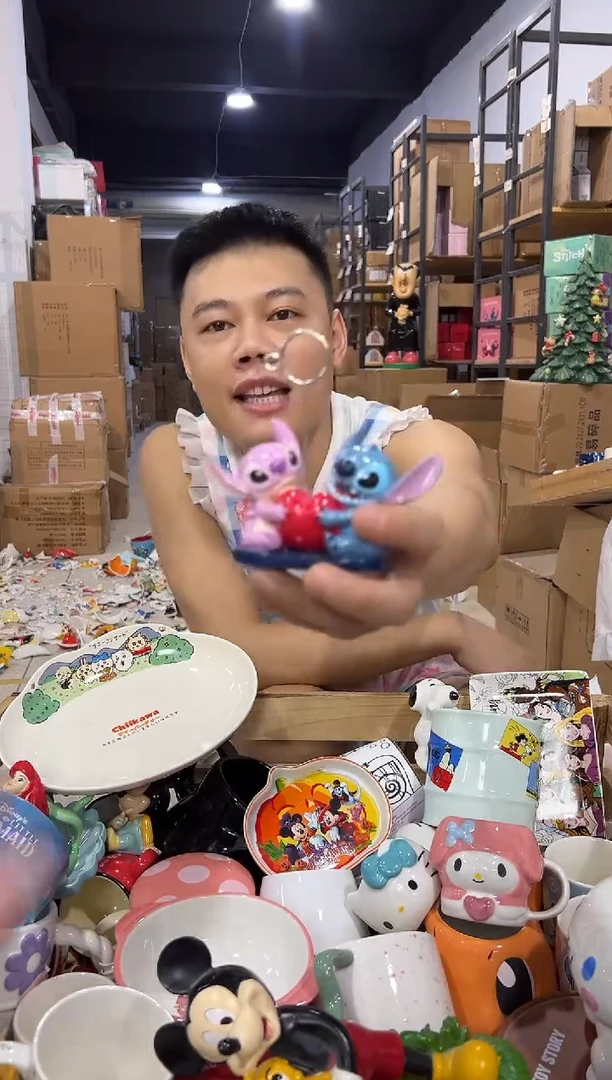 瓷片原盒史迪仔安琪名片夹