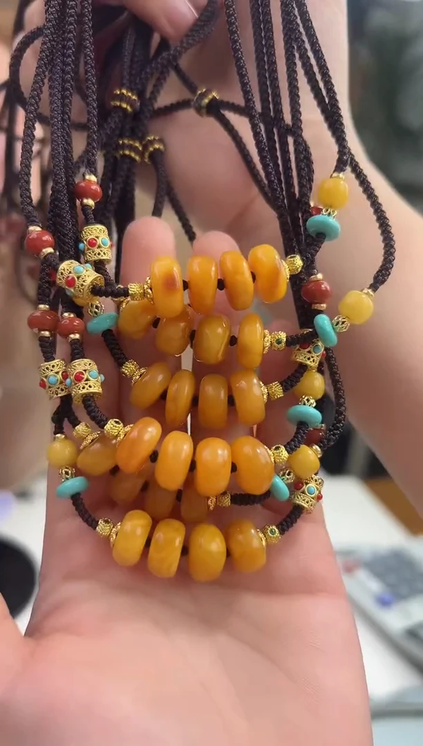 裸石琥珀未镶嵌琥珀蜜蜡吊坠多样性发一条