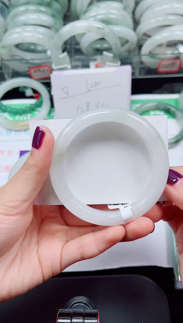 未镶嵌手镯石英质玉67-53/54