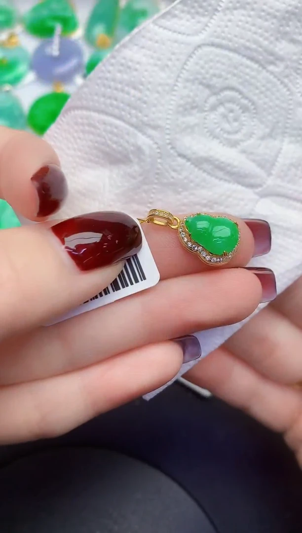 颈饰银S925镶嵌翡翠缅甸天然翡翠A货