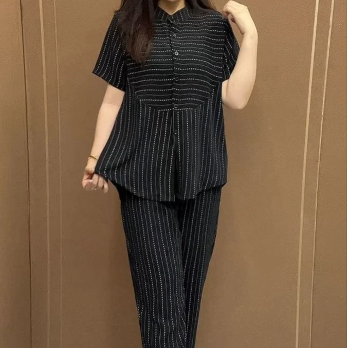 时尚妈妈套装短袖显瘦气质洋气时尚休闲2025夏季条纹两件套大码女