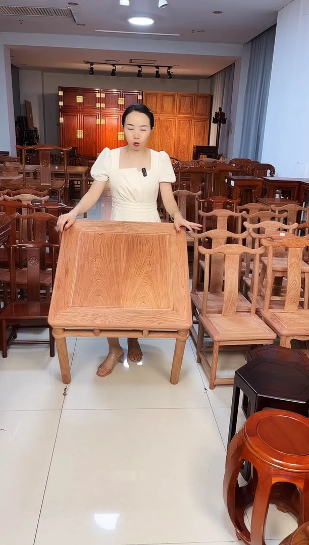 花梨木类端景台白坯小方桌