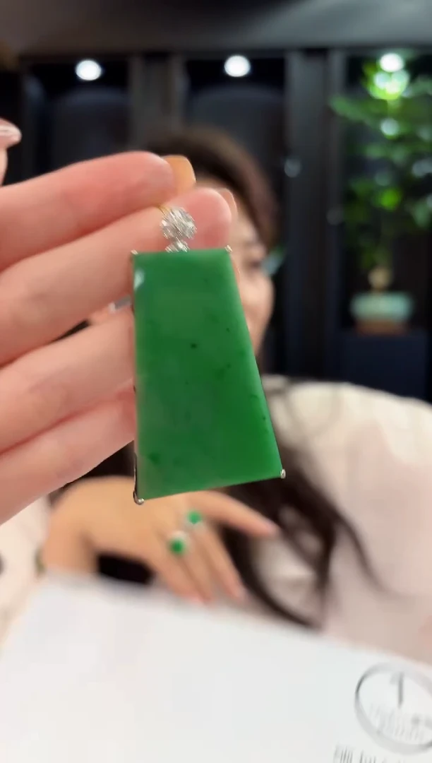 吊坠(不含链)未镶嵌翡翠 缅甸A货/支持复检/一件