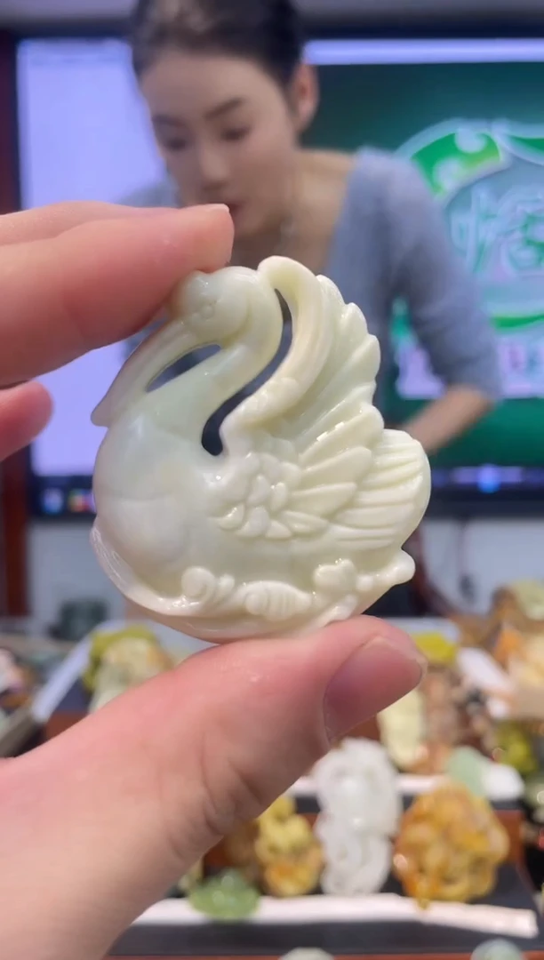【闪购商品】岫玉吊坠未镶嵌多样性发货*拍一发一