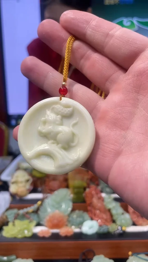 【闪购商品】岫玉吊坠未镶嵌·