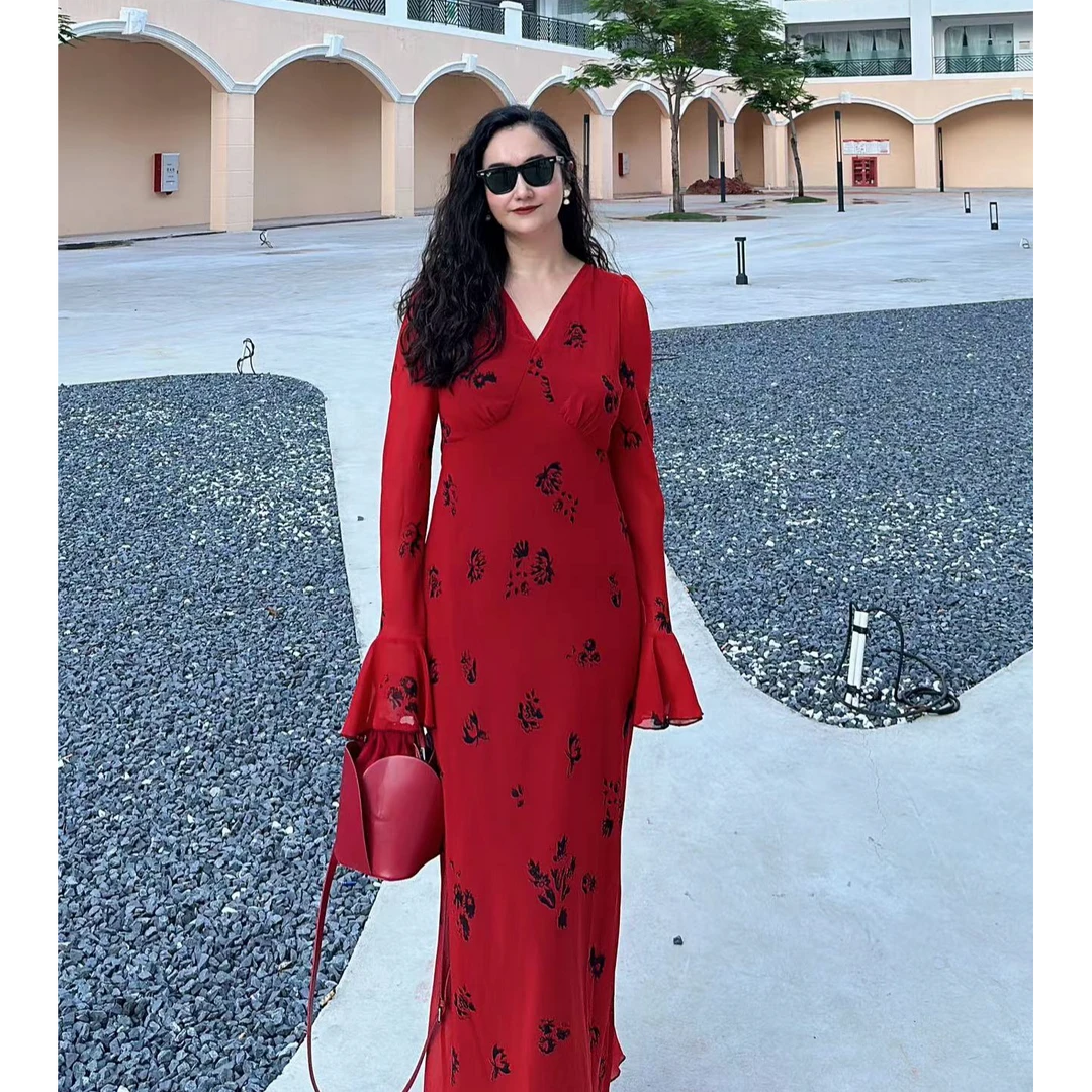 8059款漫步马德里红色喇叭袖连衣裙（俄罗斯订单款）新款显瘦度假风