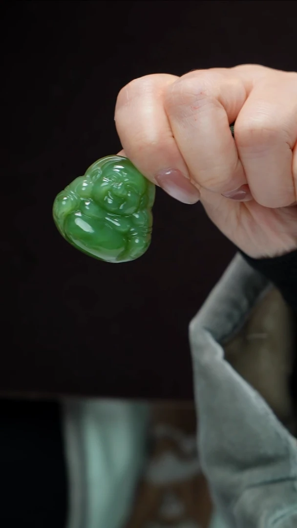 颈饰未镶嵌和田玉（碧玉）碧玉佛公 多样性发其一