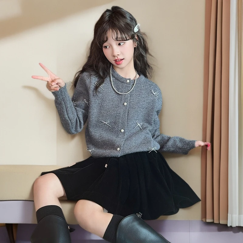 女童秋装卫衣2025宽松千金风洋气蝴蝶结毛衣套装可爱超萌Q1265