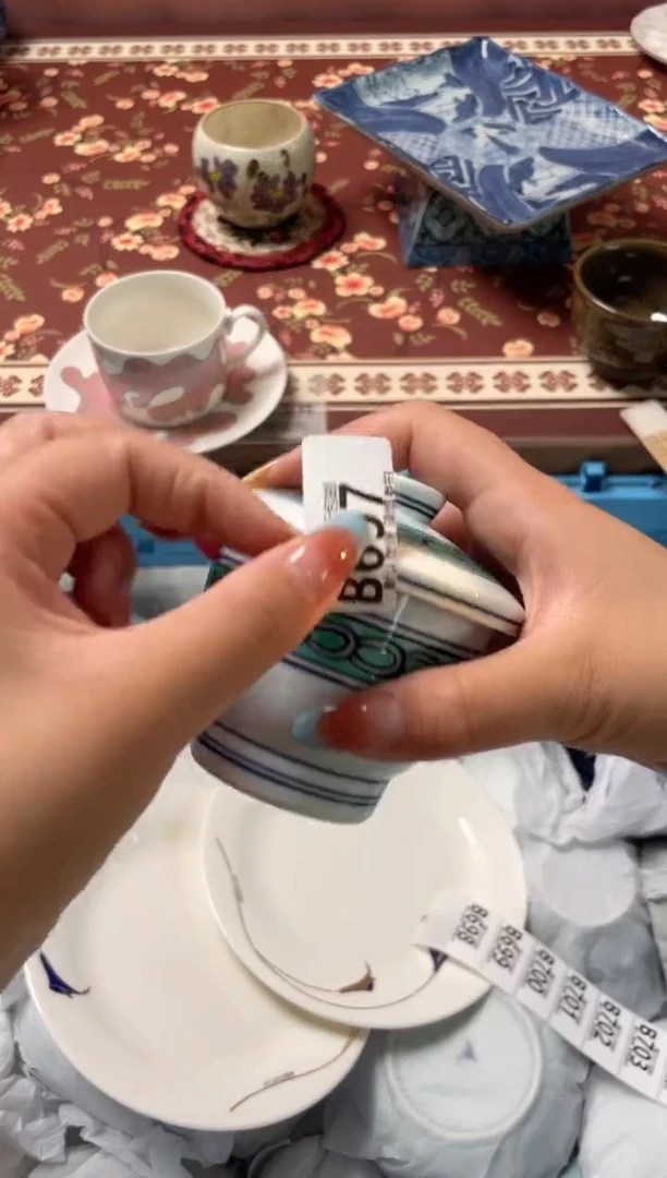 瓷片奔****呀瓷器瓷器B697