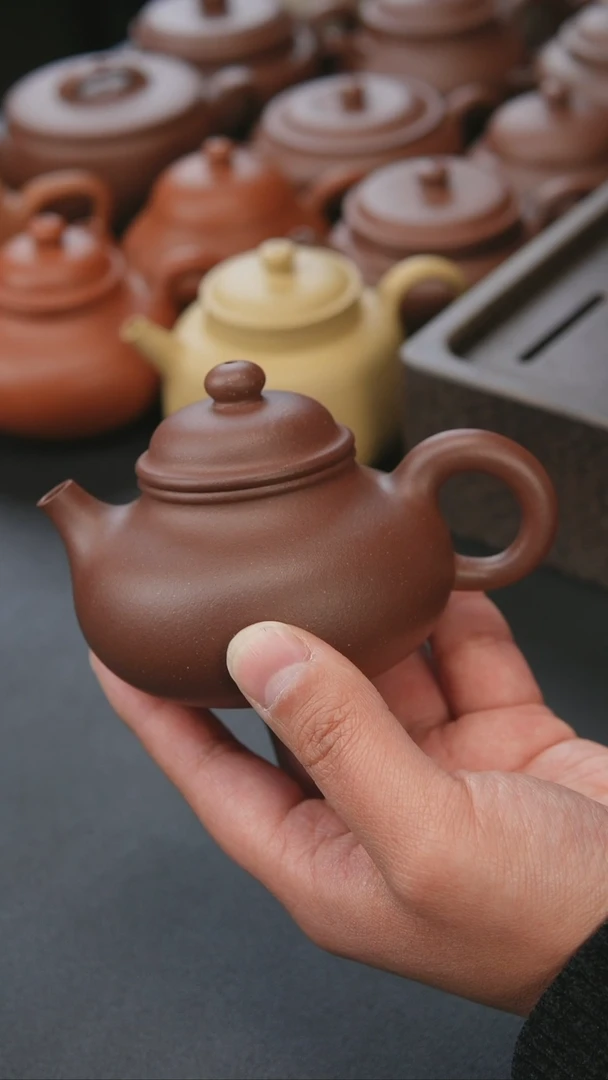 【闪购商品】紫砂茶壶底槽清容天150cc