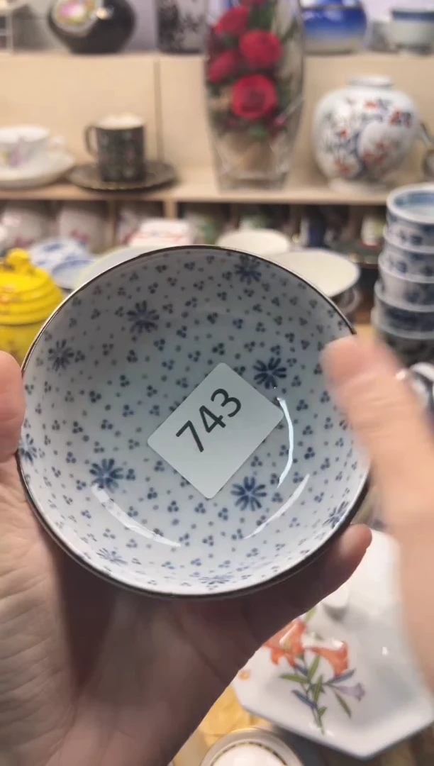 瓷片不**觉