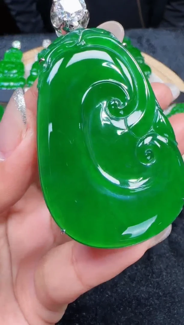 未镶嵌定制翡翠翡翠吊坠113