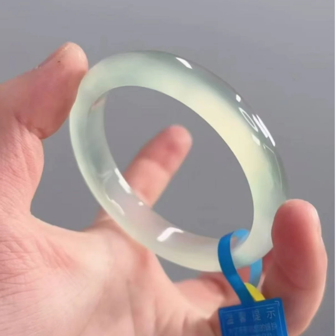 玉髓手镯油青正圈气质款多样性发货一只发货（福利）