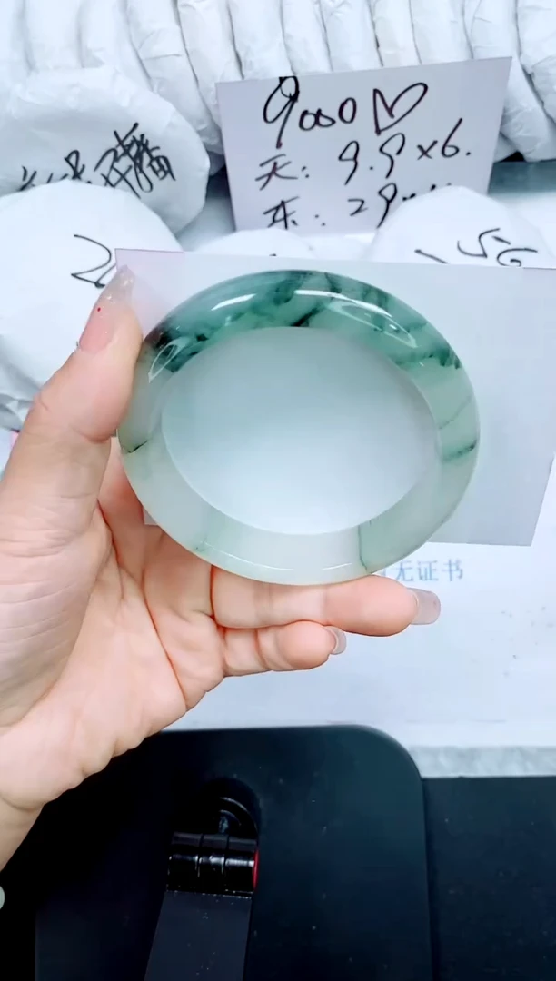 石英质玉手镯未镶嵌44-60