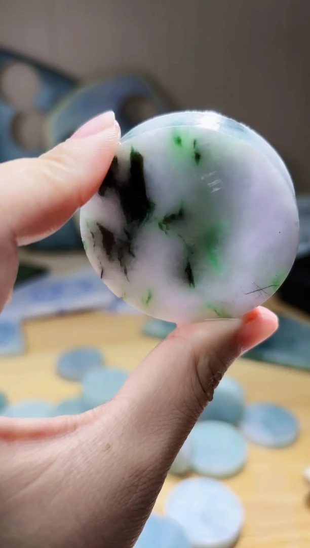 翡翠未镶嵌颈饰翡翠A货 姜谭094