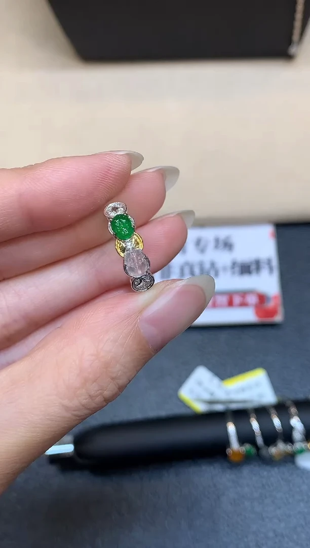18K金镶嵌戒指翡翠8【无鉴赏期】貔貅【无服务费