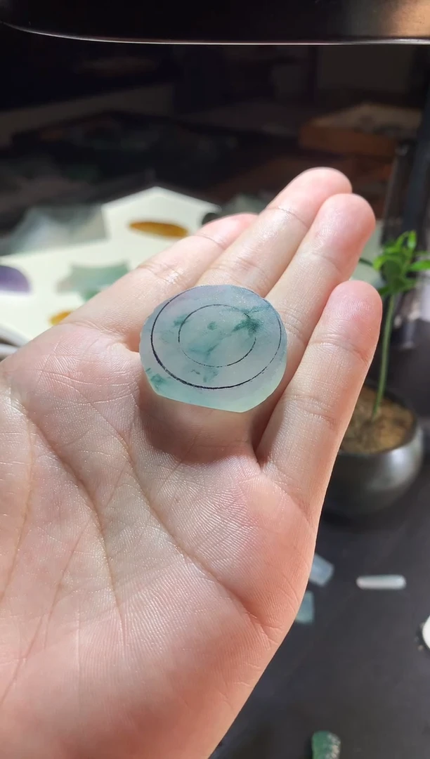 定制翡翠未镶嵌꫞****?平安扣