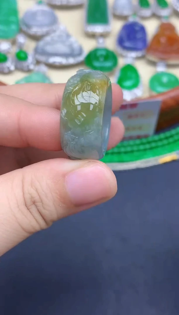 颈饰未镶嵌翡翠16-中国好珍宝