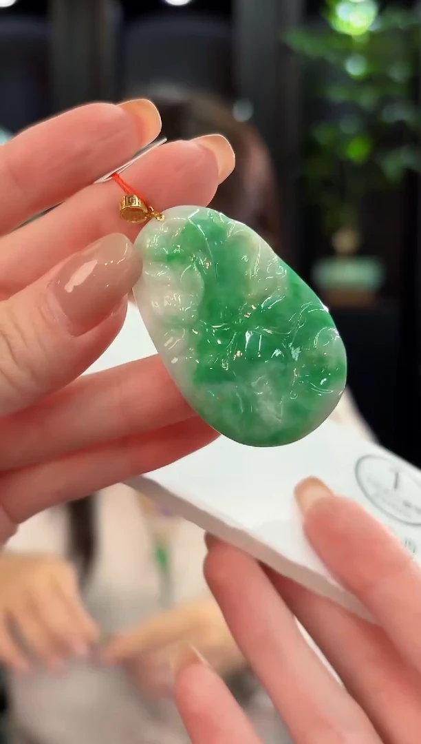 吊坠(不含链)18K金镶嵌翡翠 缅甸A货/支持复检/一件
