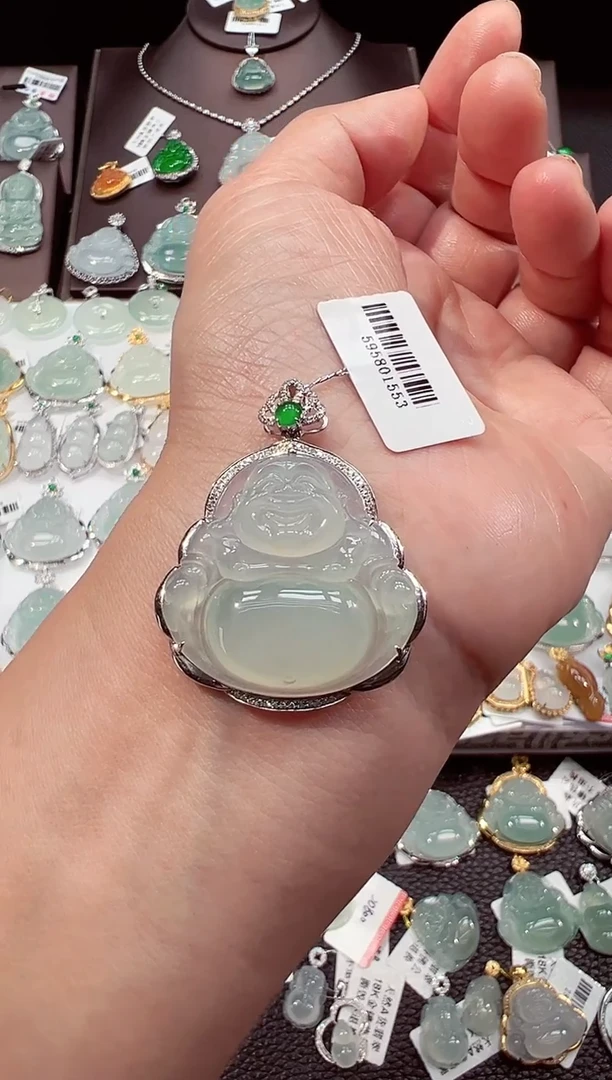吊坠(不含链)18K金镶嵌翡翠佛公吊坠1553
