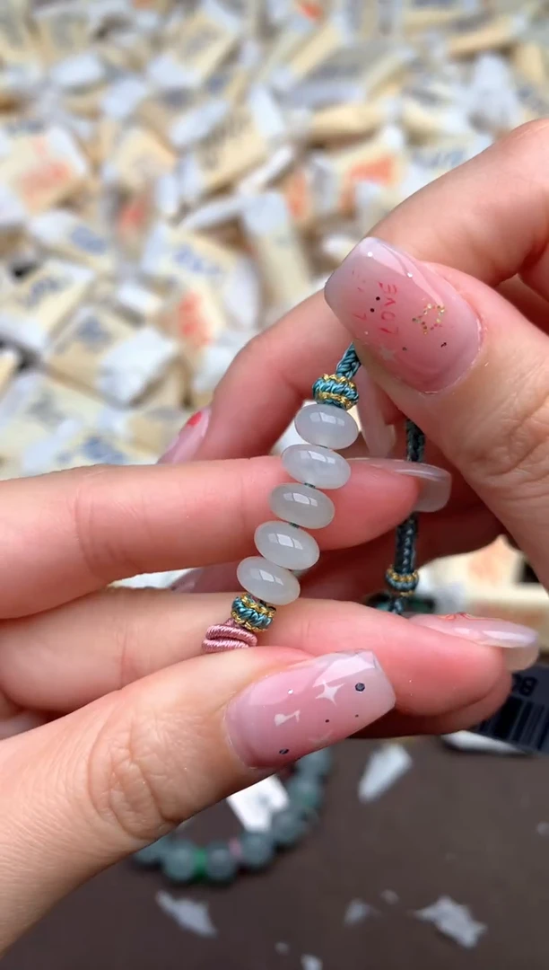 【闪购商品】翡翠手绳未镶嵌—