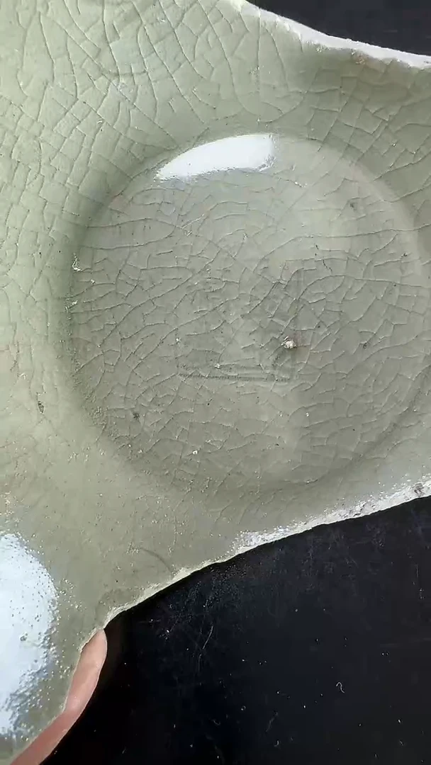 瓷片广****坊龙泉青瓷刻花碗瓷片学习标本