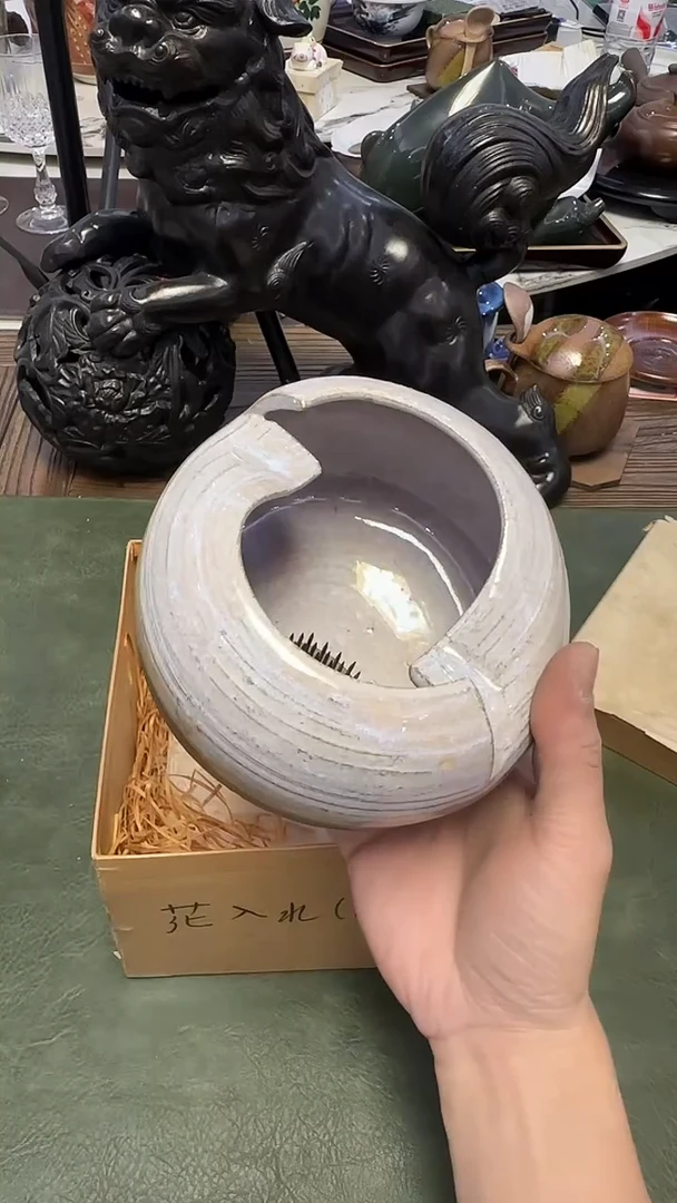 769·········花器