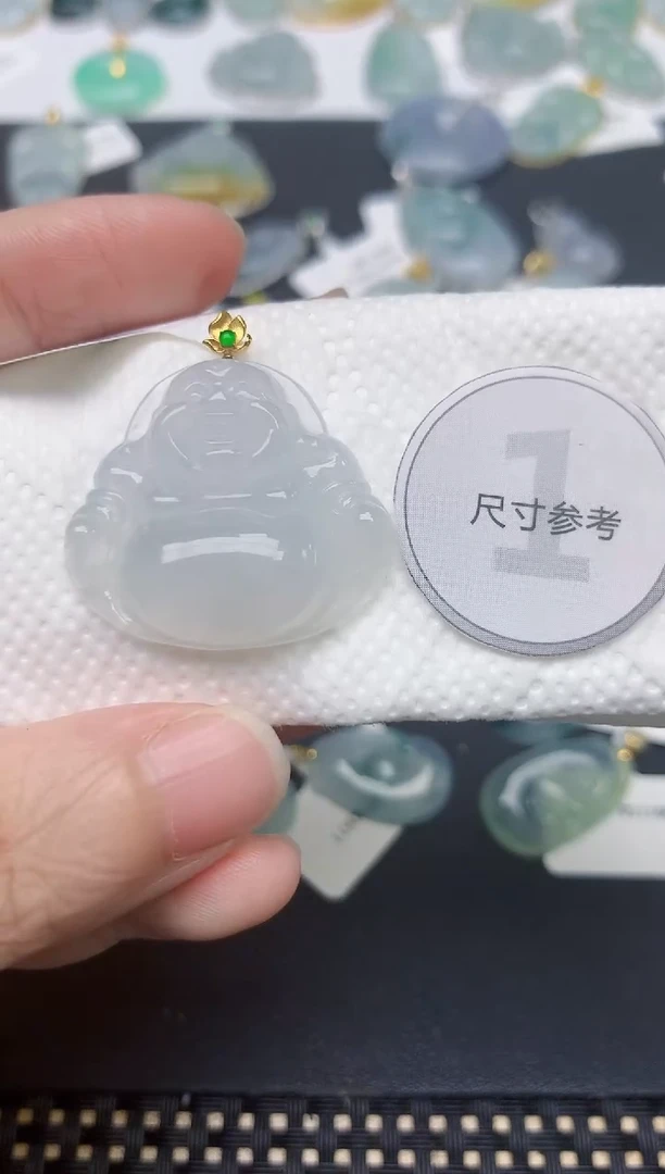 颈饰18K金镶嵌翡翠天然缅甸A货翡翠